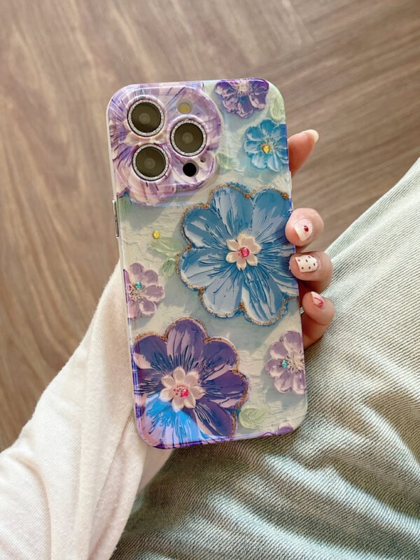 3D Effect Holographic Effect Silicon Case for iPhone With Diamond Camera Protection ( Daisy Family ) - Image 8